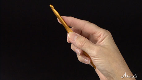 Lesson 1: How to Hold the Crochet Hook